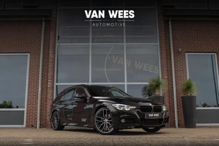 BMW 3 Serie Touring 320i Edition M Sport Shadow | 2e eigenaar | NL auto | Harman Kardon | Head-up | DAB | Camera | Keyless entry | Panoramadak | LED | Stoelverwarming | PDC