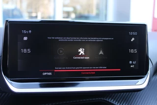 Peugeot 208 Peugeot 208 1.2 100PK AUTOMAAT ALLURE PACK | NAVIGATIE | ACHTERUITRIJ CAMERA | APPLE CARPLAY/ANDROID AUTO | LED KOPLAMPEN | LICHTMETALEN VELGEN 16
