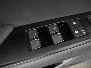 Lexus UX - afbeelding nr 22