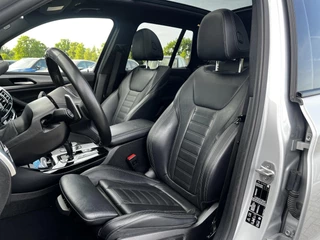 BMW X3 BMW X3 M40i xDrive High Executive | LED | Trekhaak | Pano | 21