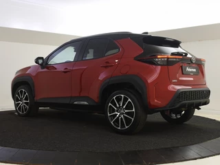Toyota Yaris Cross Toyota Yaris Cross 1.5 Hybrid 130PK GR Sport | Stuur en Stoelverwarming | PDC V+A+ - afbeelding nr 2