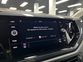 Volkswagen Polo Volkswagen Polo 1.0 TSI Highline IQ | Carplay | ACC | PDC | - afbeelding nr 17