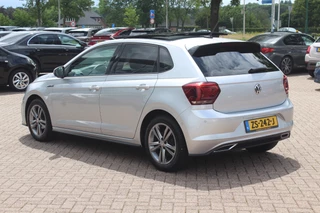Volkswagen Polo Volkswagen Polo 1.0 TSI Highline 3x R-line / Full option! / Panoramadak / Camera / Virtual Cockpit / Keyless / 17'' / Dynaudio / Winterpakket / LED Koplampen / Navigatie / DAB / ACC - afbeelding nr 4