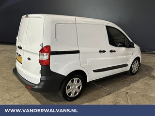 Ford Transit Courier Ford Transit Courier 1.5 TDCI L1H1 Euro6 Airco | Navigatie | Cruisecontrol | Stoelverwarming | Verwarmde Voorruit, Parkeersensoren - afbeelding nr 11