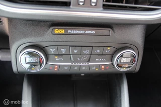 Ford Focus Ford Focus Wagon 1.5 EcoBoost Active Bsns Panoda/18Inch/NAP - afbeelding nr 17