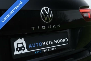 Volkswagen Tiguan Volkswagen Tiguan 1.5 TSI / 2x R-Line / Black Style / VC / HeadUP / H&K / Camera / LED / Trekhaak / 19