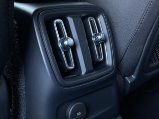 Volvo XC40 Stuurwiel verwarmd | Navigatie - afbeelding nr 16