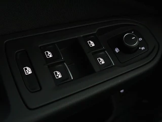 Volkswagen Golf Volkswagen Golf 1.4 eHybrid GTE | Camera | Adaptive cruise |  Carplay | Navigatie | Sportstoelen | Full LED | Sfeerverlichting | PHEV - afbeelding nr 33