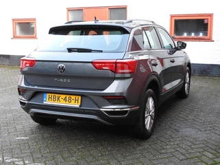 Volkswagen T-Roc - afbeelding nr 23