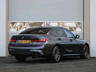 BMW 3 Serie BMW 3-serie 330e High Executive M-sport | H&K audio | Schuif/kanteldak | ACC | Dodehoekdetectie | Laser LED | Head-up display | - afbeelding nr 28