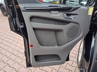 Ford Transit Custom Ford Transit Custom 300 2.0 TDCI L2H1 Limited | Automaat | Trekhaak | Standkachel | App-connect | Navi | Sidebars | - afbeelding nr 22