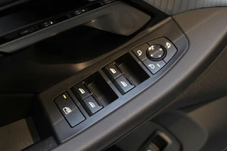 BMW 5 Serie BMW 5-serie Touring 530e PANO | TREKH | HUD - afbeelding nr 33