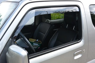 Suzuki Jimny - afbeelding nr 11