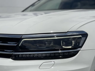 Volkswagen Tiguan Volkswagen Tiguan 1.4 TSI ACT R-Line | Pano | Trekhaak | Leder | LED | DAB+ | CarPlay | 20 inch - afbeelding nr 31