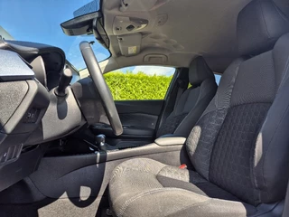 Toyota C-HR Toyota C-HR 2.0 Hybrid Automaat Dynamic | Parkeersensoren | Cruise - afbeelding nr 6