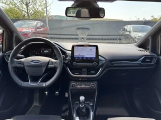 Ford Fiesta Ford Fiesta 1.0 EcoBoost ST-Line 100PK Winterpack Panodak Cruise Navi Climate Carplay Full-LED Parkeersensoren Achter Privacy Glass 18'' Inch Velgen *Sportief* - afbeelding nr 16