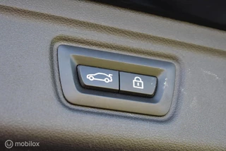 BMW 3 Serie BMW 320d Touring xDrive M-Sport Sapphirschwarz Pano Live-Cockpit Keyless HiFi DAB LED-verlichting - afbeelding nr 36