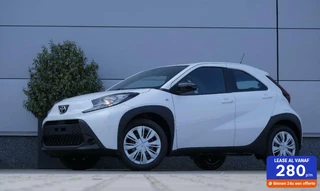 Toyota Aygo Toyota Aygo X 1.0 VVT-i MT Play - 10J Garantie- Carplay-Luxe - afbeelding nr 1