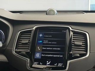 Volvo XC90 Volvo XC90 2.0 T8 Twin Engine AWD R-Design Pano|Lucht|22''|HUD|B&W Geluid - afbeelding nr 18