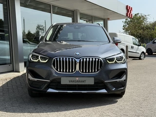BMW X1 BMW X1 X1 xDrive25e plugin xLine | 220PK | Vleder | Pano | Camera - afbeelding nr 2