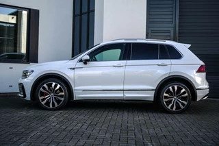 Volkswagen Tiguan Volkswagen Tiguan 2.0 TSI 220PK 4Motion R-Line PANO / TREKHAAK / 360 CAMERA - afbeelding nr 4