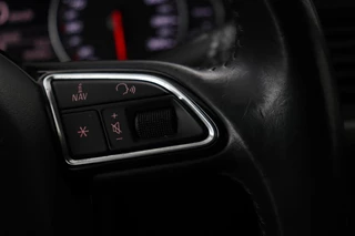 Audi A6 Audi A6 3.0 TDI S Line | Stoelverwarming | Head-Up | Leder/Alcantara | Camera | Standkachel | Luchtvering | Navigatie | Full LED | Trekhaak | Climate control | Cruise control | Bluetooth - afbeelding nr 18