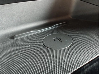 Mazda 3 Alcantara | Elek. stoelen | Keyless | Bose - afbeelding nr 19