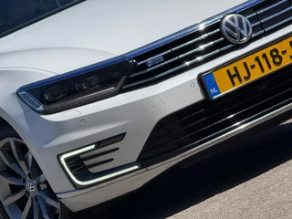 Volkswagen Passat - 140213655-0