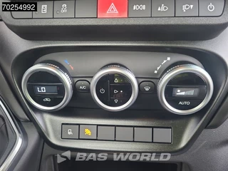 Iveco Daily Iveco Daily 35C18 3.0L Automaat 2025 model 410WB Navi PDC Airco Cruise Chassis Cabine Fahrgestell Airco Cruise control - afbeelding nr 11
