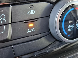 Ford Transit Custom Ford Transit Custom 300 2.0 TDCI L2H1 Trail | Glasslook panelen | Raptor grille | Camera | Trekhaak | Leder | Voorruitverwarming | Airco | Cruise control etc. - afbeelding nr 24