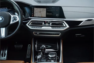 BMW X5 BMW X5 xDrive45e High Ex M-Sport Pro Shadow Pano Laser Luchtvering Trekhaak - afbeelding nr 22