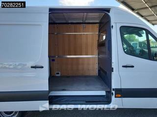 Mercedes-Benz Sprinter Mercedes Sprinter 317 CDI Automaat L2H2 Navi Airco Cruise Camera Parkeersensoren Euro6 L2 11m3 Airco Cruise control - afbeelding nr 8