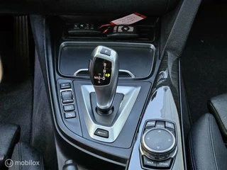 BMW 3 Serie BMW 3-serie 330e M Pakket|Pano|Head Up|Harman/Kardon|Full Op - afbeelding nr 21