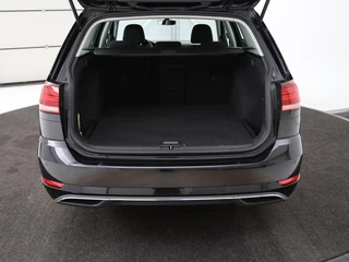 Volkswagen Golf Volkswagen Golf Variant 1.6 TDI Comfortline | Apple Carplay | Navigatie | Cruise Control Adaptief | Parkeersensor voor en achter | LED | LMV - afbeelding nr 9