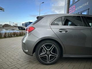 Mercedes-Benz A-Klasse Mercedes A-klasse 180 AMG PANO VEEL OPTIES! - afbeelding nr 10