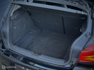 BMW 1 Serie BMW 1-serie 116i M Stoelverwarming 5drs zwart 12-2016 - afbeelding nr 17