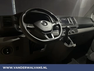 Volkswagen Crafter Volkswagen Crafter 2.0 TDI 140pk L3H3 L2H2 Euro6 Airco | Camera | Apple Carplay | Android Auto Parkeersensoren, Bijrijdersbank - afbeelding nr 14