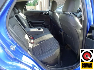 Kia XCeed Kia XCeed 1.6 GDi PHEV DynamicPlusLine Stoel stuurverwarming, Trekhaak !!! - afbeelding nr 12
