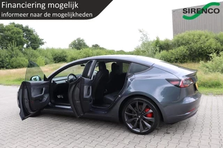 Tesla Model 3 Tesla Model 3 PERFORMANCE AWD 75 kWh dual motor 462pk chrome delete gray&black leder panodak stoelverwarming v+a autopilot - afbeelding nr 42