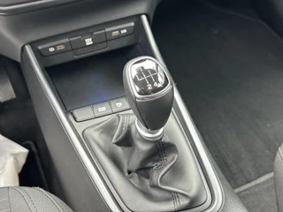 Hyundai i20 Hyundai i20 1.0 T-GDI Comfort Airco/Cruise/Camera/LMV/PDC/Nieuw model Apple carplay android Sfeer verlichting - afbeelding nr 43