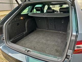 Škoda Superb Škoda Superb Combi 1.5 TSI DSG AUT. SPORTLINE BUS. PANODAK / TREKHAAK - afbeelding nr 23