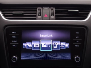 Škoda Octavia AUTOMAAT / STOELVERW / CAMERA / DAB+ / CARPLAY / NL-AUTO - afbeelding nr 30