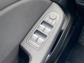 Renault Clio Renault Clio 1.0 TCE Intens - NL Auto - Apple/Android Carplay - All Season - afbeelding nr 15
