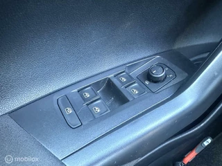 Volkswagen Polo Volkswagen Polo 1.0 TSI 95PK Comfortline Business ACHTERUITRIJ CAMERA CLIMATE CONTROLE CARPLAY NETTE GOED ONDERHOUDEN AUTO!! - afbeelding nr 18