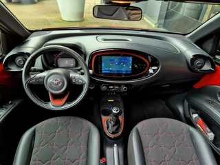 Toyota Aygo Toyota Aygo X 1.0 VVT-i Premium |Cabriodak|H.Leer|Carplay|Cam - afbeelding nr 6