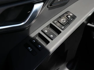 Kia Niro Kia Niro 1.6 GDi HEV ExecutiveLine I Schuifdak I Leder I HarmanKardon - afbeelding nr 18