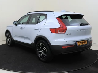 Volvo XC40 Volvo XC40 B4 Plus Dark | Trekhaak | Dodehoekdetectie | Achteruitrijcamera - afbeelding nr 4