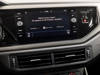 Volkswagen Polo (APPLE CARPLAY, GROOT NAVI, ADAPTIVE CRUISE, LM VELGEN, SPORTSTOELEN, ARMSTEUN, NIEUWE APK, NIEUWSTAAT) - afbeelding nr 24