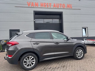 Hyundai Tucson Hyundai Tucson 1.6 GDi Premium 3 MND GAR | LEER | NAVI | LMV | CRUISE CONTROL | - afbeelding nr 2