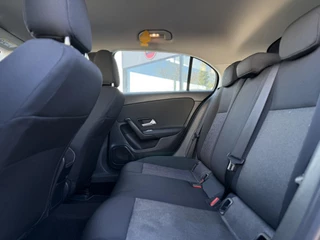 Mercedes-Benz A-Klasse Mercedes-Benz A-klasse 180d Aut. Busi. Solution | Navi | Camera | Apple Carplay | - afbeelding nr 14